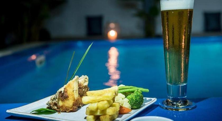 Lemongrass & Ginger Hotel Siem Reap Esterno foto