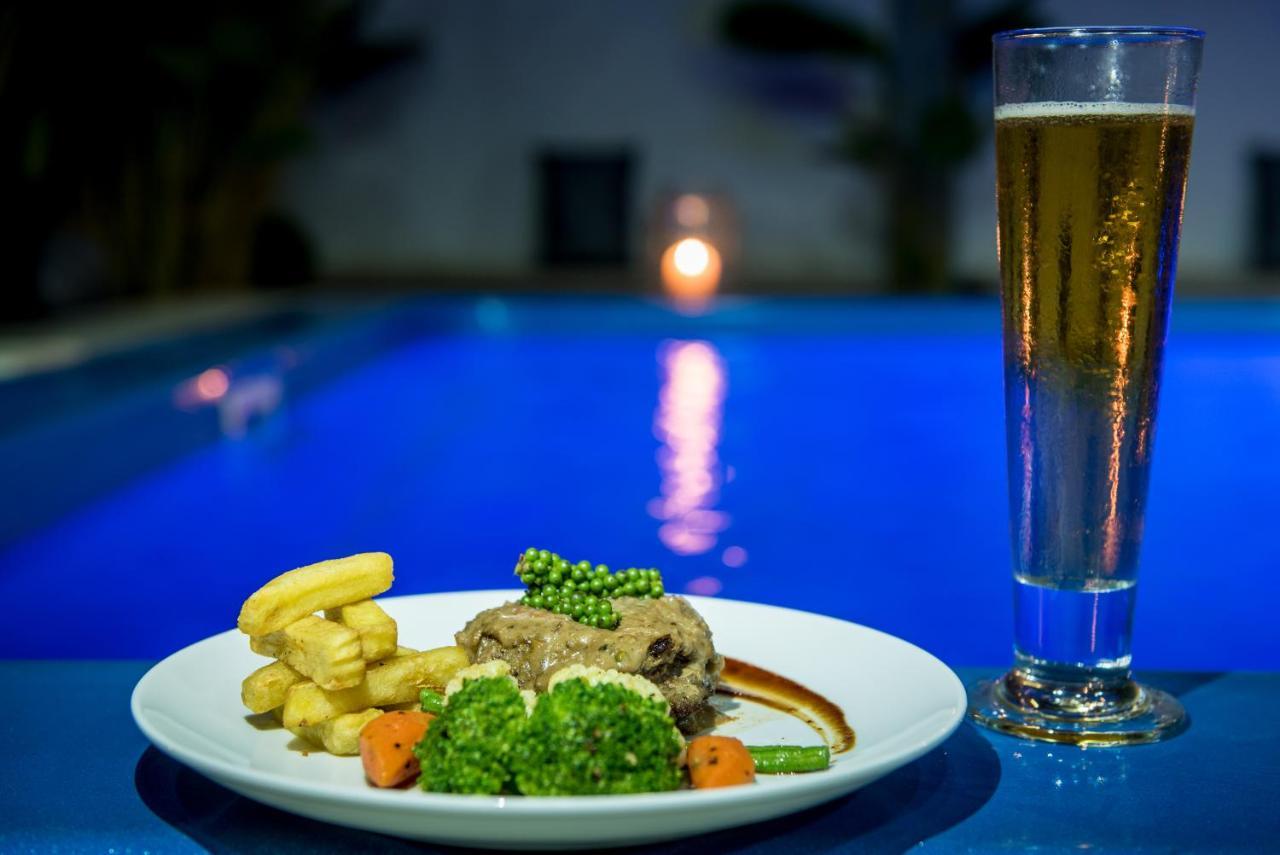 Lemongrass & Ginger Hotel Siem Reap Esterno foto